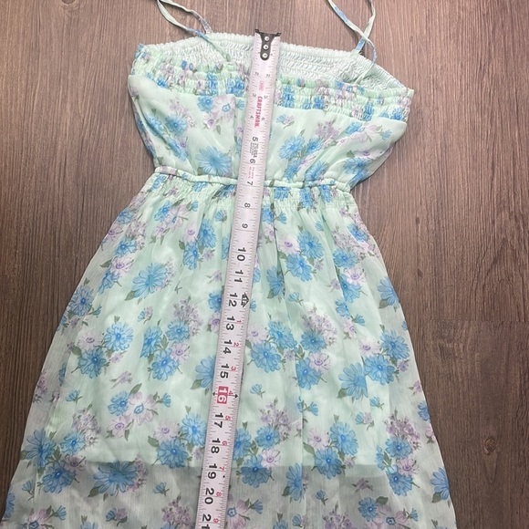 Abercrombie Kids Floral Blue and White Dress - Picture 7 of 7